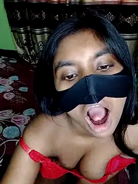 Snapshot of hottywife-03 chatting on May 10, 2026, 1:11 am hottywife-03 online show from May 10, 2026, 1:11 am