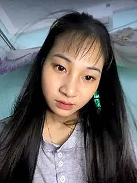 Snapshot of banlinh004 chatting on October 7, 2025, 4:53 am banlinh004 online show from October 7, 2025, 4:53 am