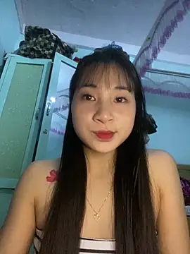 banlinh004 online show from March 24, 2026, 3:28 pm