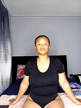 Sultrytits6 online show from October 30, 2025, 9:15 pm