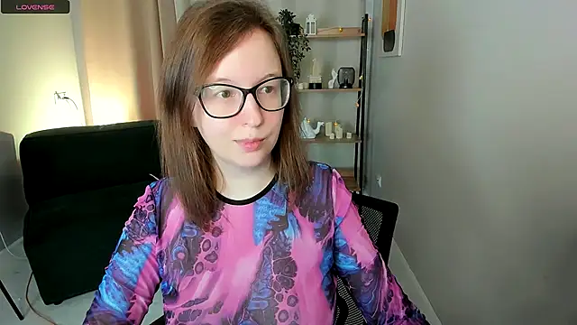 arizzzona online show from November 11, 2025, 5:40 am