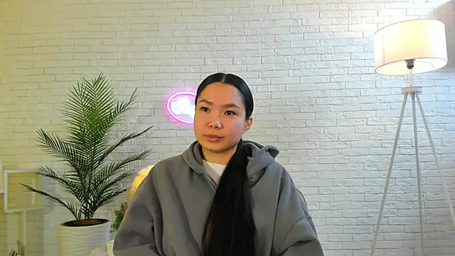 Snapshot of MendyBelardo chatting on October 9, 2025, 8:12 am MendyBelardo online show from October 9, 2025, 8:12 am