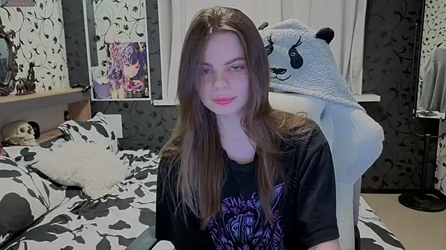 xAlisontiny online show from March 2, 2026, 10:49 pm