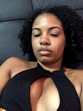 Lorennapires online show from October 14, 2025, 9:21 am