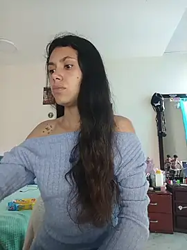 caramel doll   online show from November 9, 2025, 4:16 pm