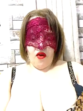 Snapshot of -Sonbola chatting on November 16, 2025, 6:02 pm -Sonbola online show from November 16, 2025, 6:02 pm