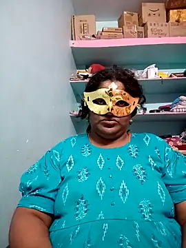 Snapshot of supcpl chatting on November 17, 2025, 4:57 pm supcpl online show from November 17, 2025, 4:57 pm