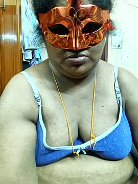 Snapshot of supcpl chatting on May 5, 2026, 5:43 pm supcpl online show from May 5, 2026, 5:43 pm
