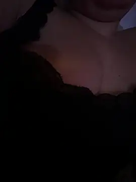 Daiana Andra online show from February 3, 2026, 10:37 pm