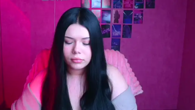 Snapshot of Mona_Esty chatting on November 3, 2025, 8:21 pm Mona Esty online show from November 3, 2025, 8:21 pm