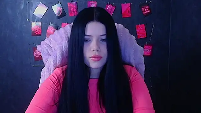 Snapshot of Mona_Esty chatting on November 6, 2025, 6:31 pm Mona Esty online show from November 6, 2025, 6:31 pm