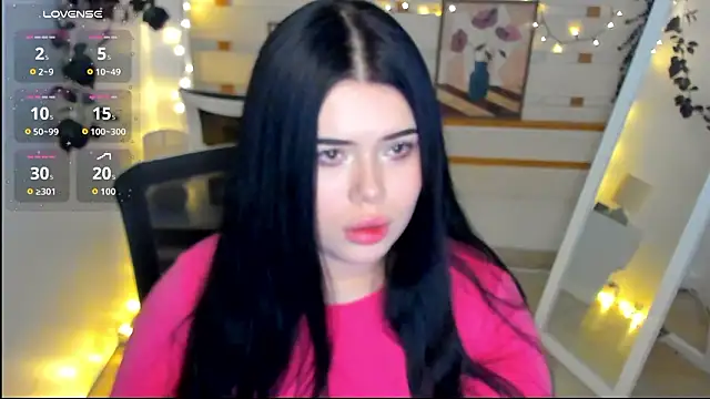 Mona Esty online show from February 16, 2026, 9:44 pm