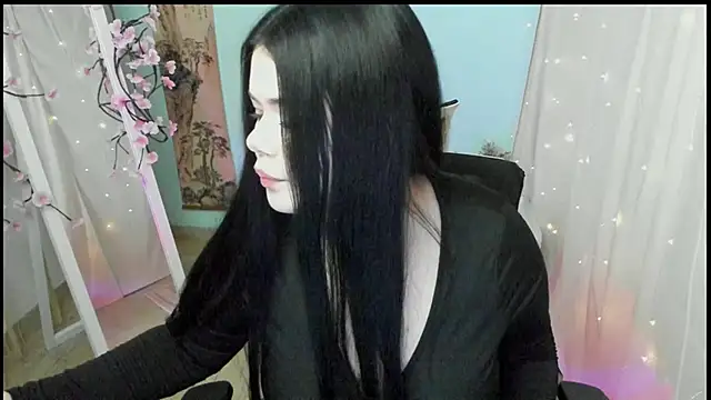 Mona Esty online show from March 17, 2026, 7:01 am