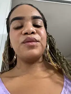 ScarletMusk online show from April 22, 2026, 8:32 pm