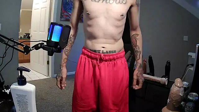 Snapshot of Michigan9000 chatting on October 14, 2025, 4:02 am Michigan9000 online show from October 14, 2025, 4:02 am