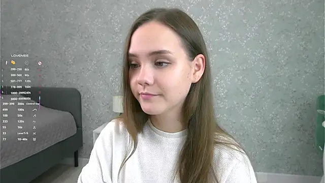 SweetSaraPie online show from October 7, 2025, 6:49 pm