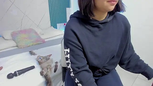 Elfa-Diamond online show from December 19, 2025, 11:50 am