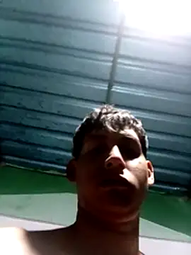 Luisneljc online show from January 19, 2026, 1:09 am