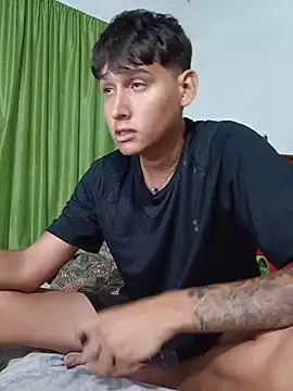 Luisneljc online show from June 15, 2026, 9:17 pm