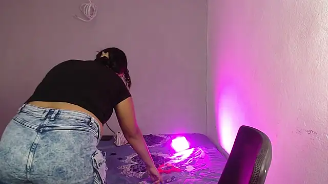 sirinay collegiate91 online show from November 1, 2025, 12:29 pm