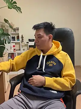 latava online show from October 27, 2025, 6:01 pm