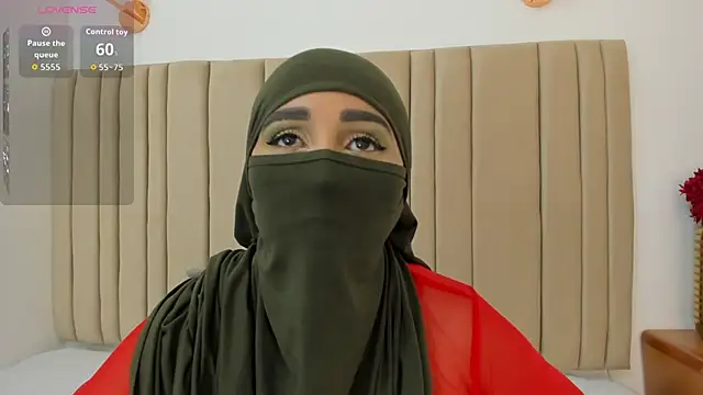  alishaa c online show from October 19, 2025, 3:40 am