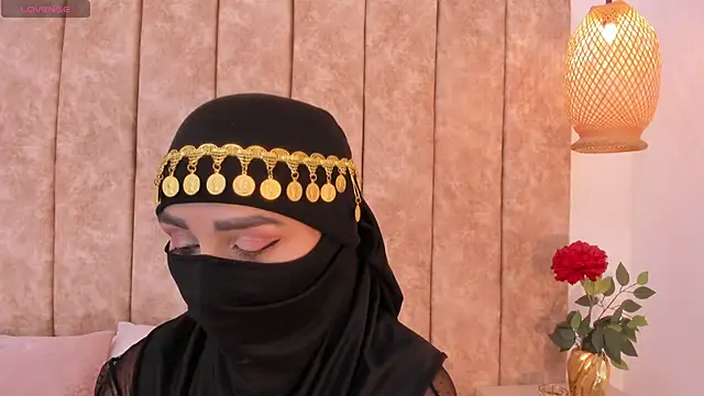  alishaa c online show from November 6, 2025, 3:29 am