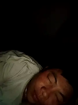 Snapshot of -CHOI-83 chatting on October 22, 2025, 9:03 pm -CHOI-83 online show from October 22, 2025, 9:03 pm