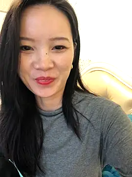 Mile-m online show from November 16, 2025, 8:42 am