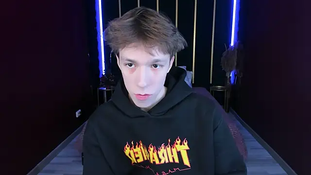 MarkBranston online show from December 16, 2025, 8:58 pm