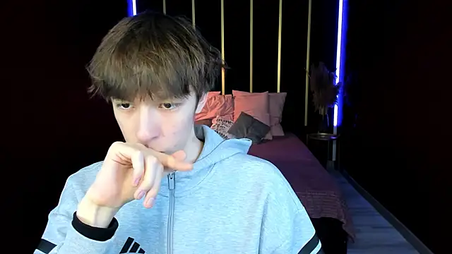 Snapshot of MarkBranston chatting on February 15, 2026, 2:36 pm MarkBranston online show from February 15, 2026, 2:36 pm