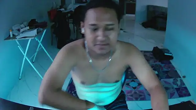 latexidn online show from December 4, 2025, 7:06 am