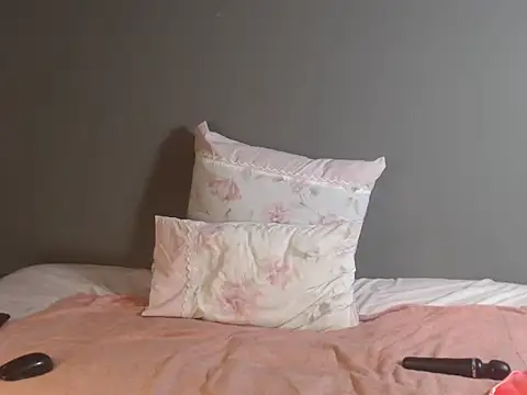 BoobsBae04 online show from November 7, 2025, 8:31 pm