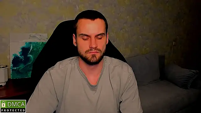 Snapshot of Iveraan chatting on October 4, 2025, 6:28 pm Iveraan online show from October 4, 2025, 6:28 pm