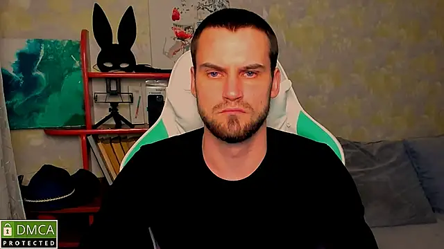 Snapshot of Iveraan chatting on October 6, 2025, 6:27 pm Iveraan online show from October 6, 2025, 6:27 pm