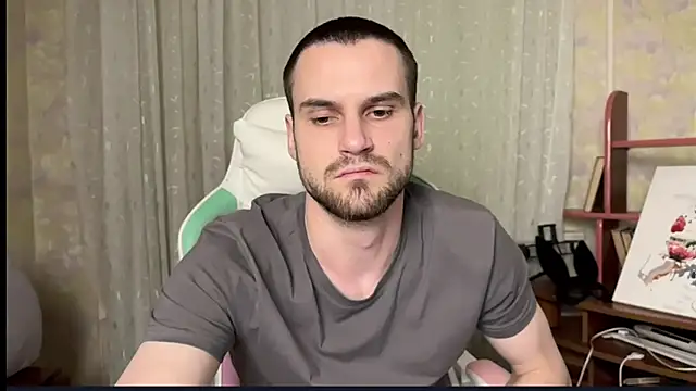 Snapshot of Iveraan chatting on November 6, 2025, 7:26 pm Iveraan online show from November 6, 2025, 7:26 pm