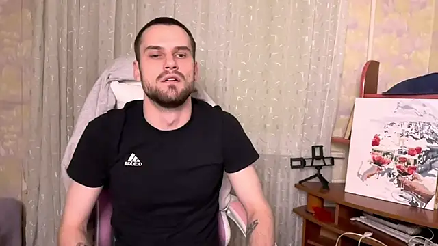 Snapshot of Iveraan chatting on November 15, 2025, 7:32 pm Iveraan online show from November 15, 2025, 7:32 pm