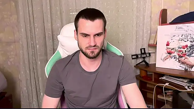 Snapshot of Iveraan chatting on November 19, 2025, 7:25 pm Iveraan online show from November 19, 2025, 7:25 pm