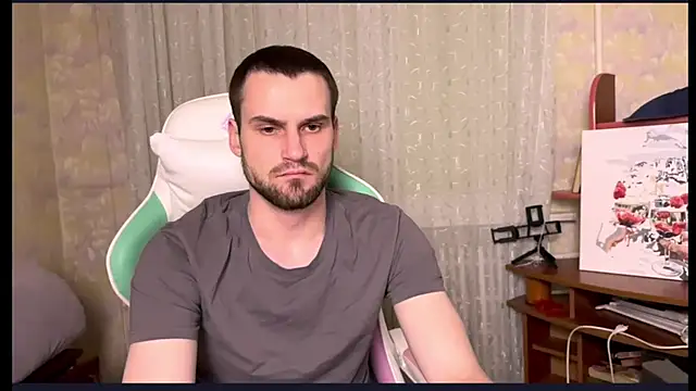 Snapshot of Iveraan chatting on November 20, 2025, 7:35 pm Iveraan online show from November 20, 2025, 7:35 pm