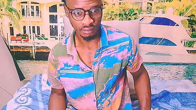 EbonyTiger69 online show from May 7, 2026, 12:32 pm