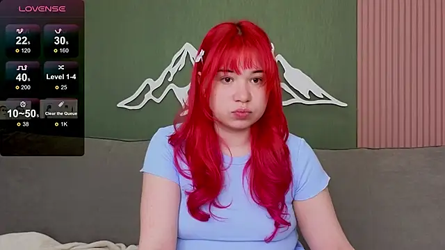 Klee Love online show from October 6, 2025, 4:32 am