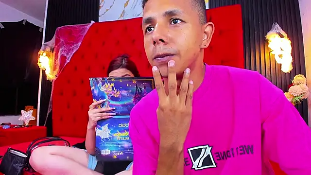 Snapshot of AnyAndDimitry chatting on October 9, 2025, 12:58 pm AnyAndDimitry online show from October 9, 2025, 12:58 pm