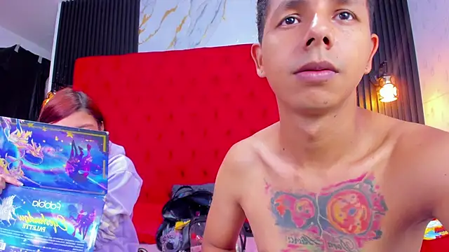 Snapshot of AnyAndDimitry chatting on November 3, 2025, 1:01 pm AnyAndDimitry online show from November 3, 2025, 1:01 pm