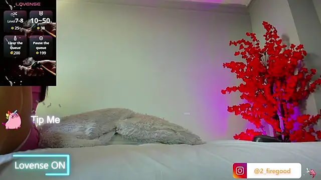 2 fire online show from November 21, 2025, 8:07 pm