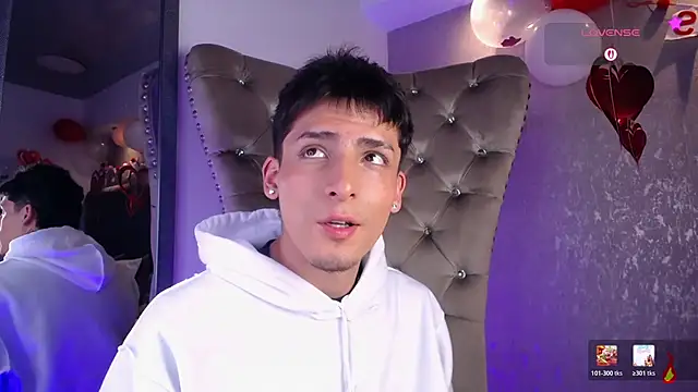 Snapshot of MateoMitchell chatting on February 21, 2026, 4:46 am MateoMitchell online show from February 21, 2026, 4:46 am