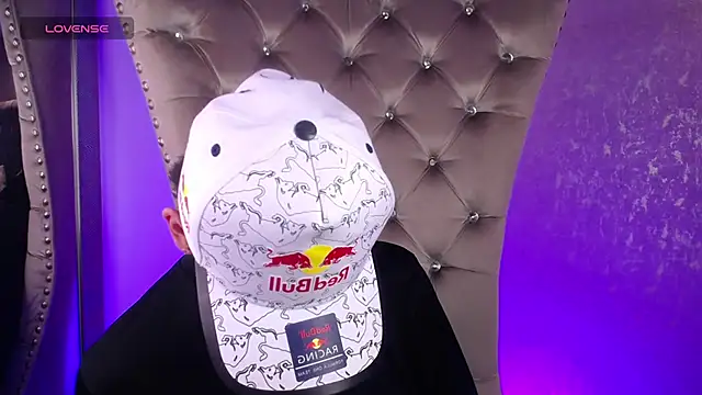 Snapshot of MateoMitchell chatting on March 15, 2026, 5:13 am MateoMitchell online show from March 15, 2026, 5:13 am