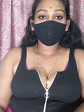 Snapshot of tamil_Monisha chatting on February 8, 2026, 6:22 pm tamil Monisha online show from February 8, 2026, 6:22 pm