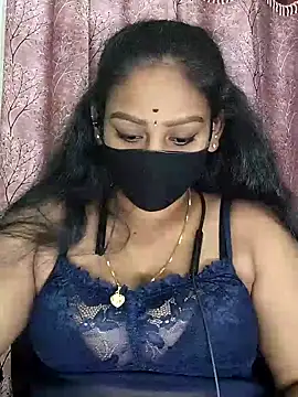 Snapshot of tamil_Monisha chatting on February 9, 2026, 4:22 pm tamil Monisha online show from February 9, 2026, 4:22 pm