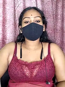 Snapshot of tamil_Monisha chatting on March 10, 2026, 2:44 pm tamil Monisha online show from March 10, 2026, 2:44 pm