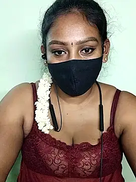 Snapshot of tamil_Monisha chatting on March 11, 2026, 10:54 am tamil Monisha online show from March 11, 2026, 10:54 am